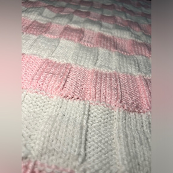 Handmade Pink & White Blanket + Koala Pillow NWT - Picture 6 of 8